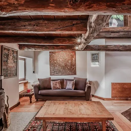 Charming In Chalet In Le Gleise- What'app - 0034-635-518-216 - For Reservations!! Granges Suppas